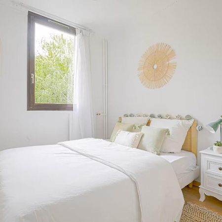 Coeur De Ville - Au Pied Du Metro - 3 Chambres Bobigny Ngoại thất bức ảnh
