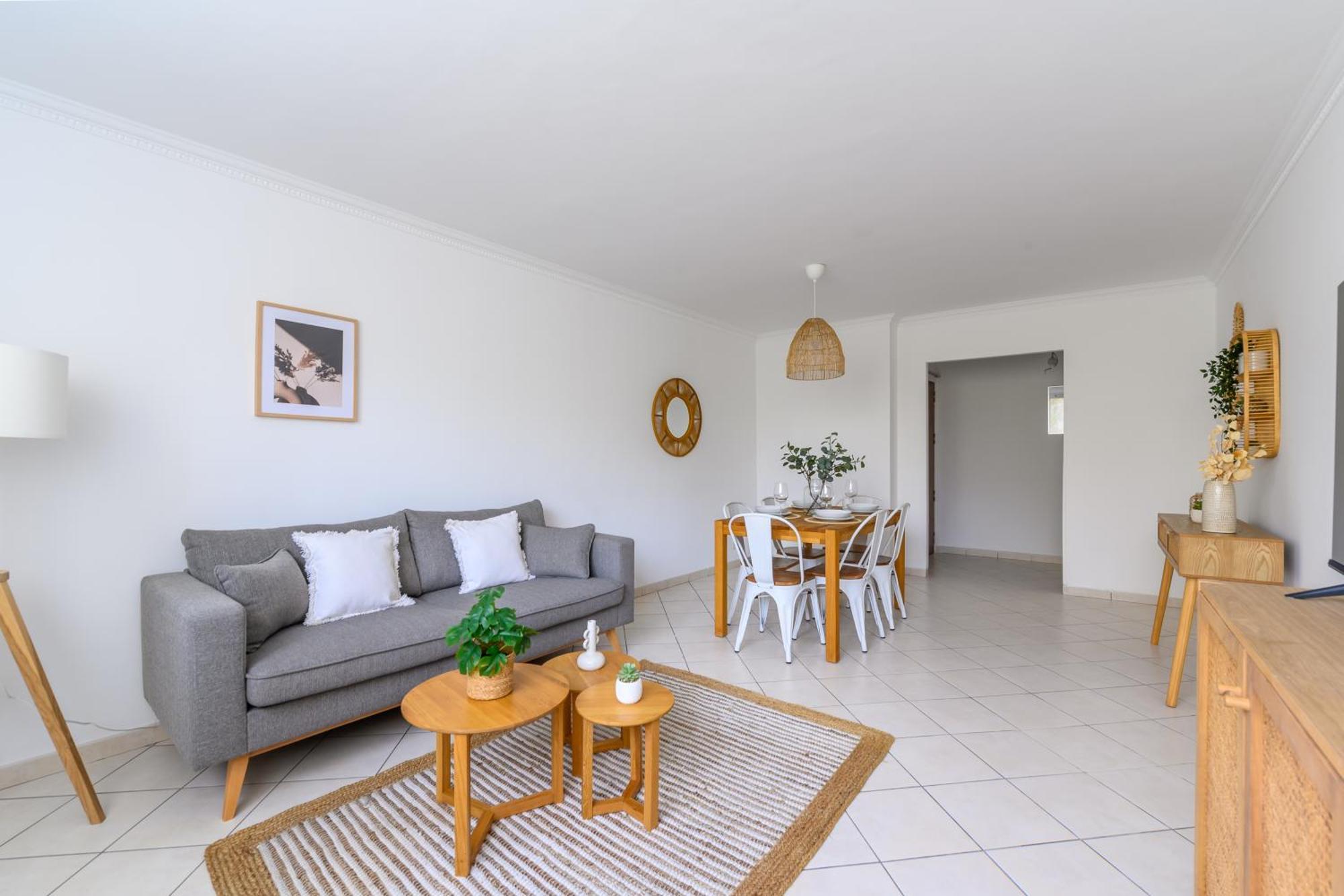 Coeur De Ville - Au Pied Du Metro - 3 Chambres Bobigny Ngoại thất bức ảnh
