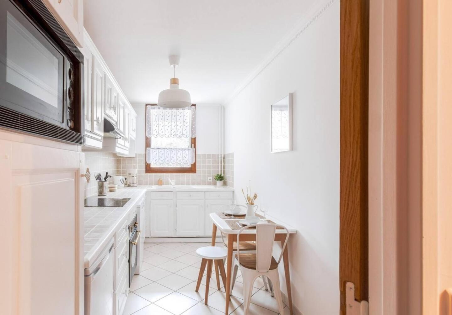 Coeur De Ville - Au Pied Du Metro - 3 Chambres Bobigny Ngoại thất bức ảnh